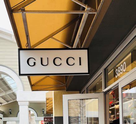 Gucci outlet store livermore ca